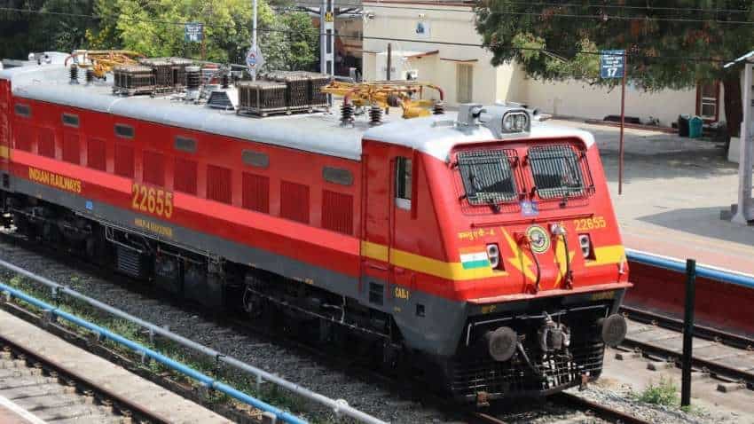 त्योहारों पर यात्रियों को राहत, बनारस-कोलकाता के बीच चलेगी साप्ताहिक स्पेशल ट्रेन