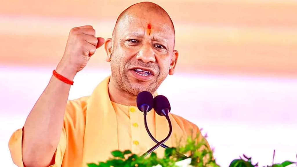 योगी सरकार किसानों की मदद को आगे आई, आंधी-तूफान से गिरे पेड़ों के निस्तारण में मिलेगी राहत