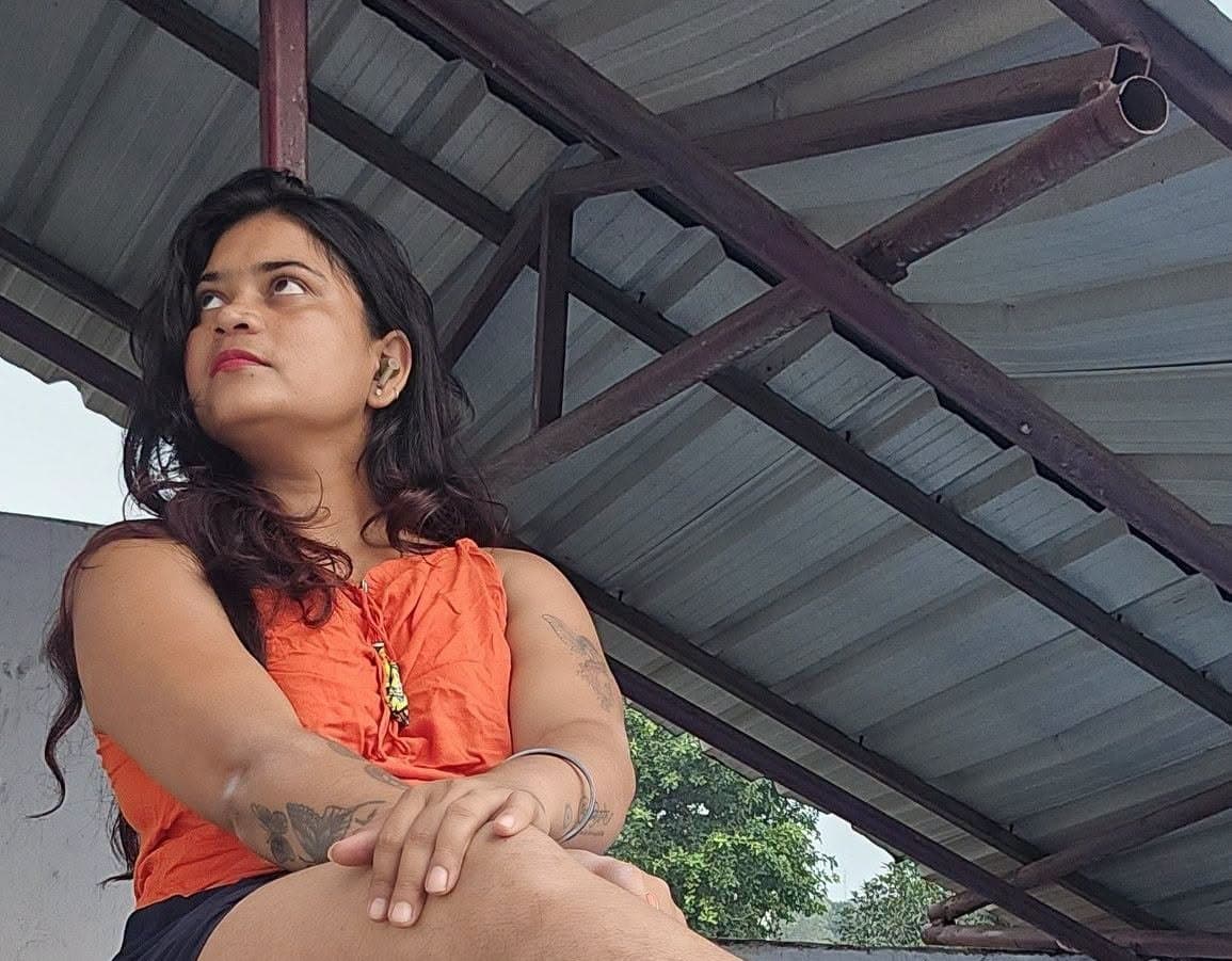 सिंगरौली की चर्चित सोशल मीडिया इन्फ्लुएंसर निधि तिवारी ने किया सुसाइड, लाखों फॉलोअर्स सदमे में; पुलिस जांच में जुटी’’