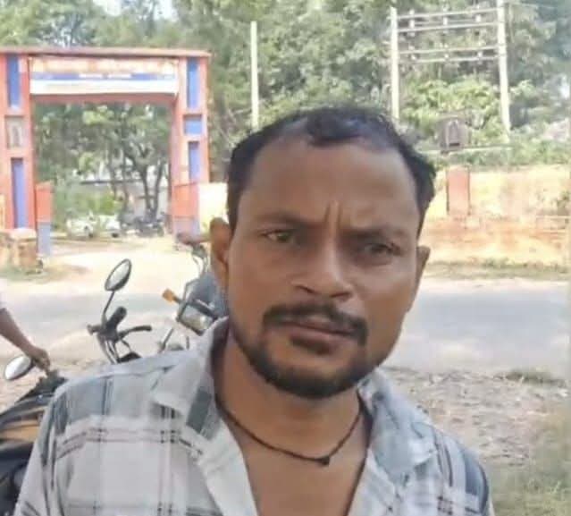 बलिया में पिता-पुत्र की पिटाई कर बदमाशों ने लूटी बाइक