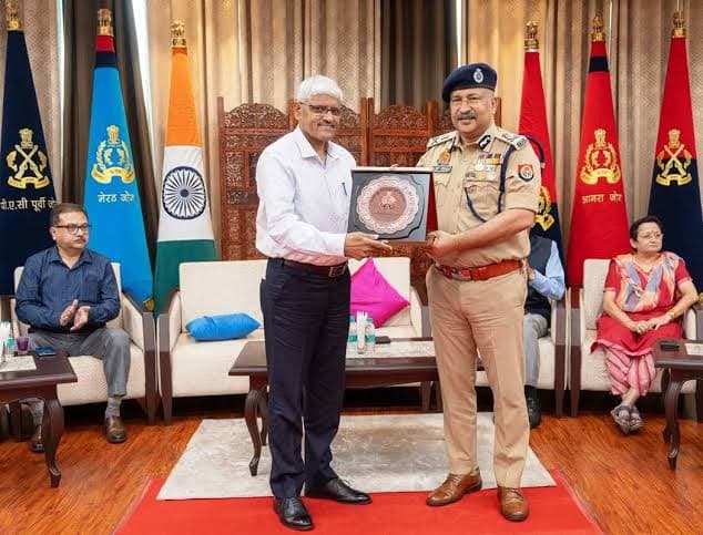 यूपी में 10 IPS अफसर सेवानिवृत्त, DG फायर मुथा अशोक जैन समेत कई बड़े नाम शामिल