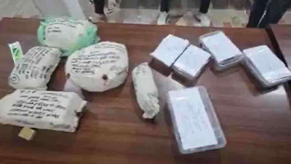 लखनऊ में 32 करोड़ की मार्फिन बरामद, दो तस्कर गिरफ्तार; पिस्टल और कारतूस भी मिले