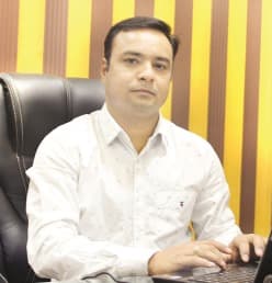 श्री दुर्गेश तिवारी