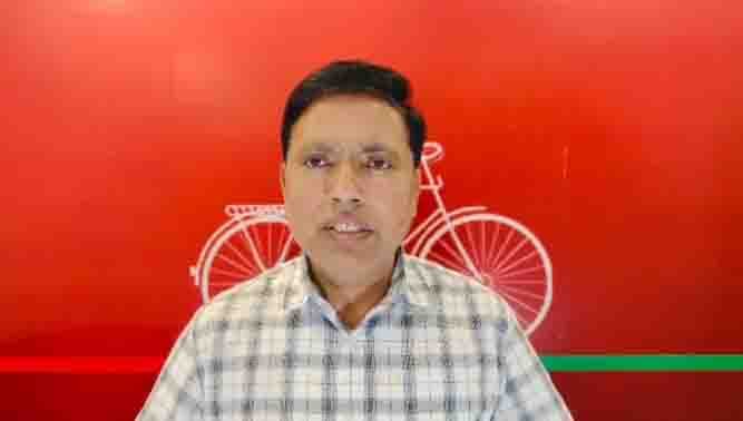 मुजफ्फरनगर दंगे के पोस्टर पर सपा का भाजपा पर हमला