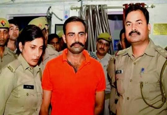 विवेक तिवारी हत्याकांड में प्रशांत चौधरी को 10 साल की सजा, कोर्ट ने लगाया 20 हजार का जुर्माना