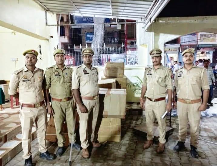 गुदरी बाजार में 657 किलो पटाखे बरामद, पिता-पुत्र समेत तीन गिरफ्तार