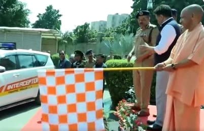 यूपी पुलिस को मिले 87 नए इंटरसेप्टर वाहन, सीएम योगी ने दिखाई हरी झंडी; हादसों पर लगेगी लगाम