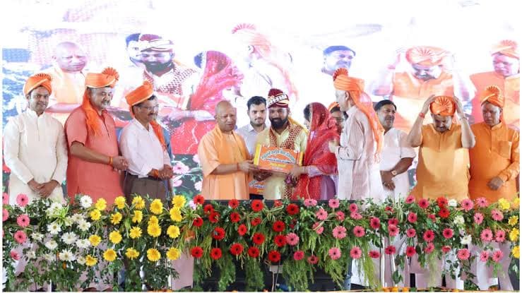 मुख्यमंत्री सामूहिक विवाह योजना: यूपी में 28,438 जोड़ों की शादी संपन्न, हरदोई पहले स्थान पर